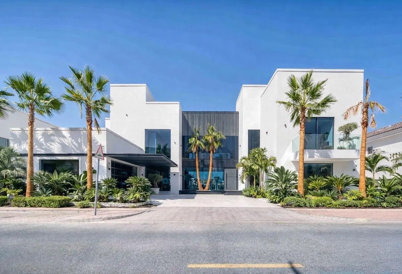 Palm Jumeirah Signature Villa  1