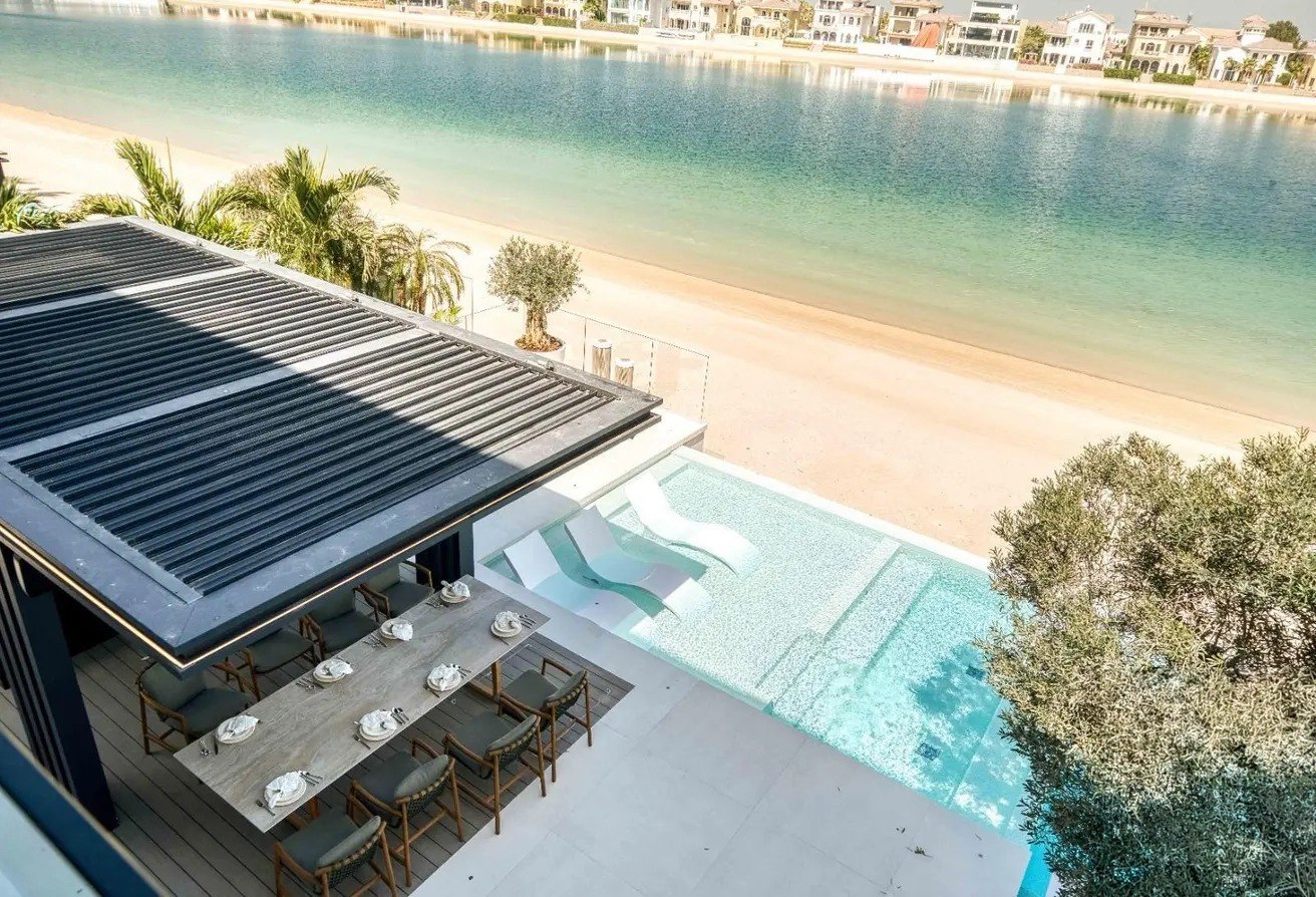 Palm Jumeirah Signature Villa  12